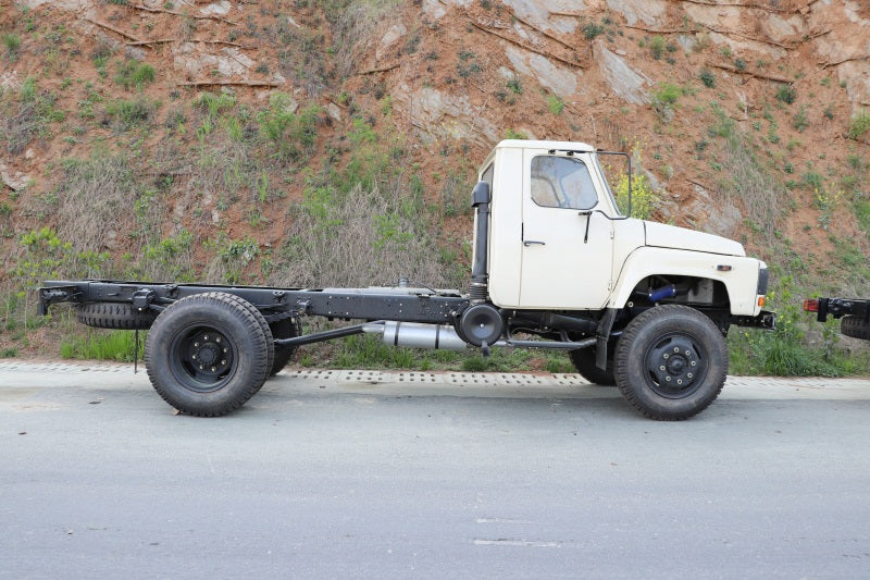Truck EQ1093 chassis-6